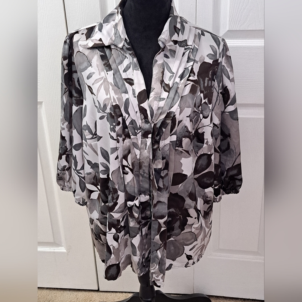 East 5th Plus Size Blouse/Tunic/Top Size 2X
